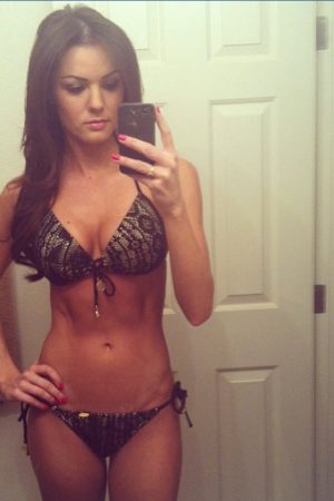 Architecte d’intérieur, plan cul à fond à Marseille Virginie - rencontre-Milf-Metz