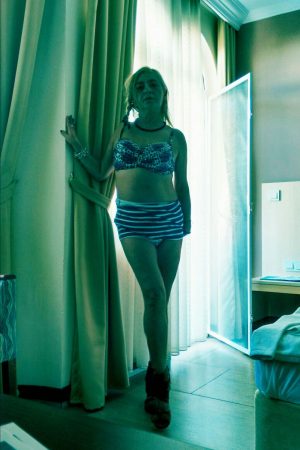 Je craque direct après ma sieste chaude Loubna - rencontre-MILF-Dijon