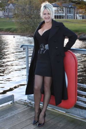 Viens, on se chauffe Audrey - rencontre-Milf-Grenoble