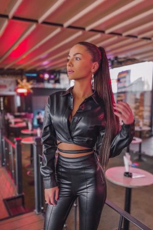 Envie de soleil et de plaisirs sans lendemain Mélissa - rencontre-Teen-Saint-Étienne