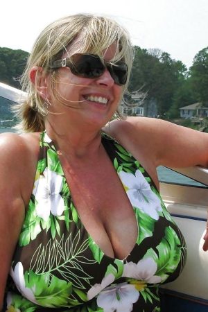 Envie de vivre mes fantasmes avant la fin! Clara - rencontre-Cougar-Argenteuil