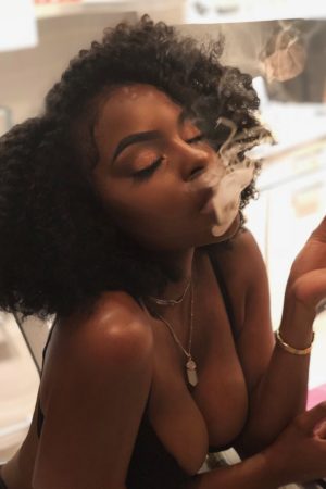 Marwa - rencontre-Black-Cannes
