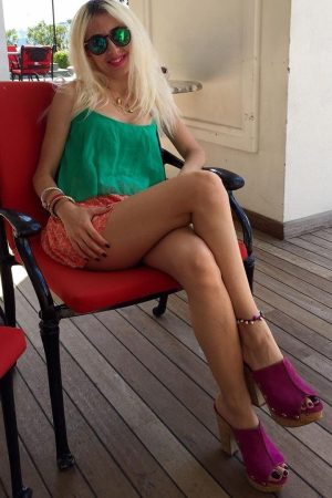 Clémence - rencontre-Cougar-Antibes