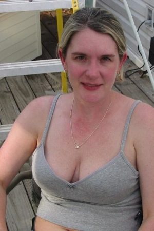 Envie de rigoler ce soir à Pantin? Émilie - rencontre-Milf-Pantin