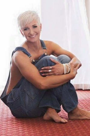 Pas de minet docile hein Viviane - rencontre-Milf-Villeneuve-d'Ascq